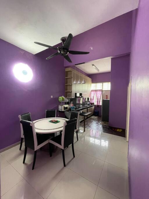 Homestay Shimahjay Telok Mas Melaka Exterior photo